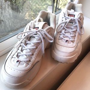 Fila White Low-Top Athletic Sneakers with Small Red & Blue Logo